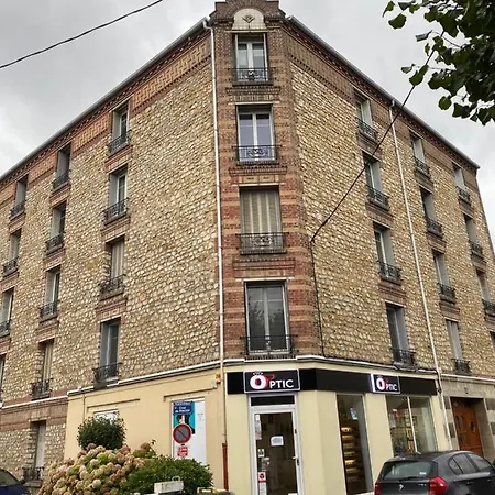 15 Mn De Paris, Perle Rare Avec Vue - 2 Apartment